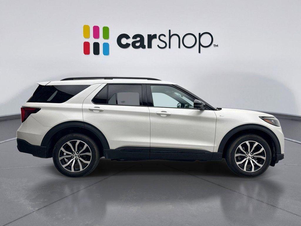 used 2025 Ford Explorer car, priced at $40,500