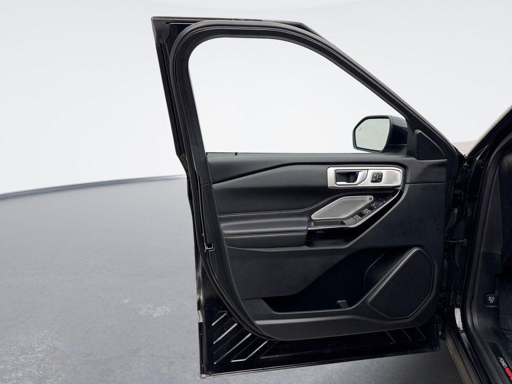 used 2024 Ford Explorer car, priced at $45,600