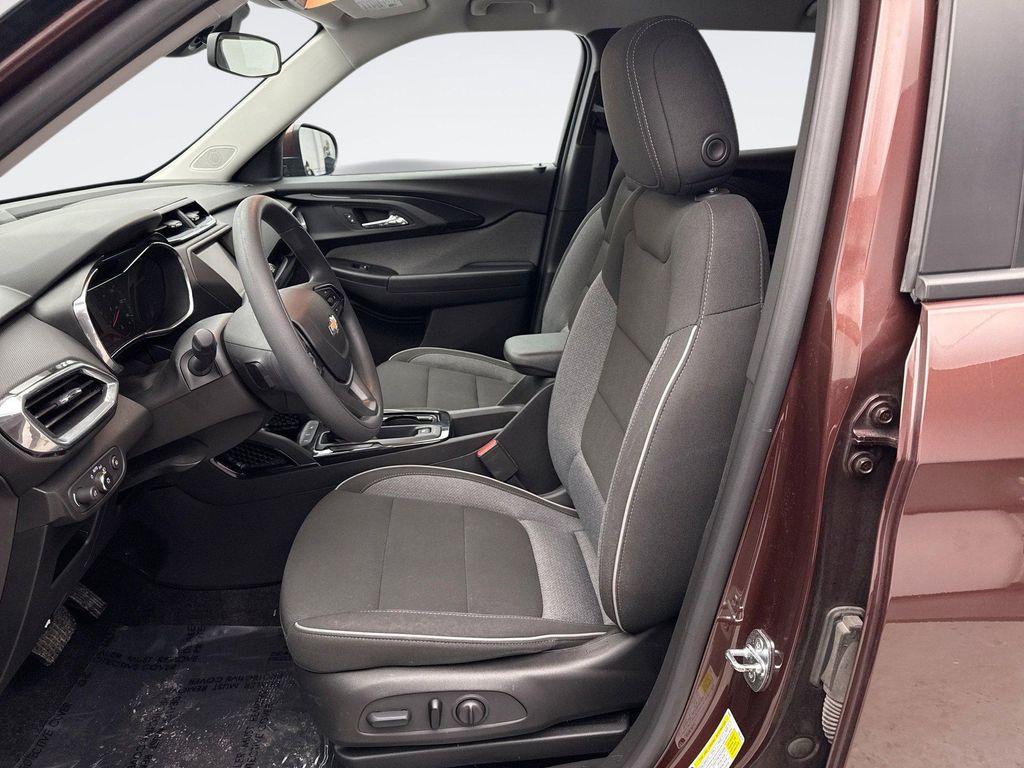 used 2023 Chevrolet TrailBlazer car, priced at $19,498