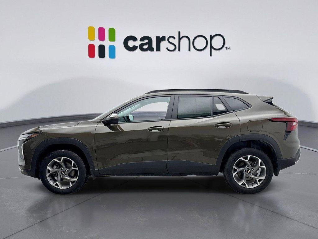 used 2024 Chevrolet Trax car, priced at $20,899