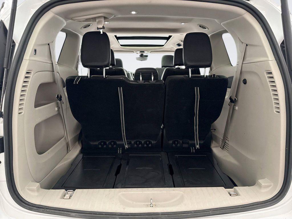 used 2024 Chrysler Pacifica car, priced at $35,200