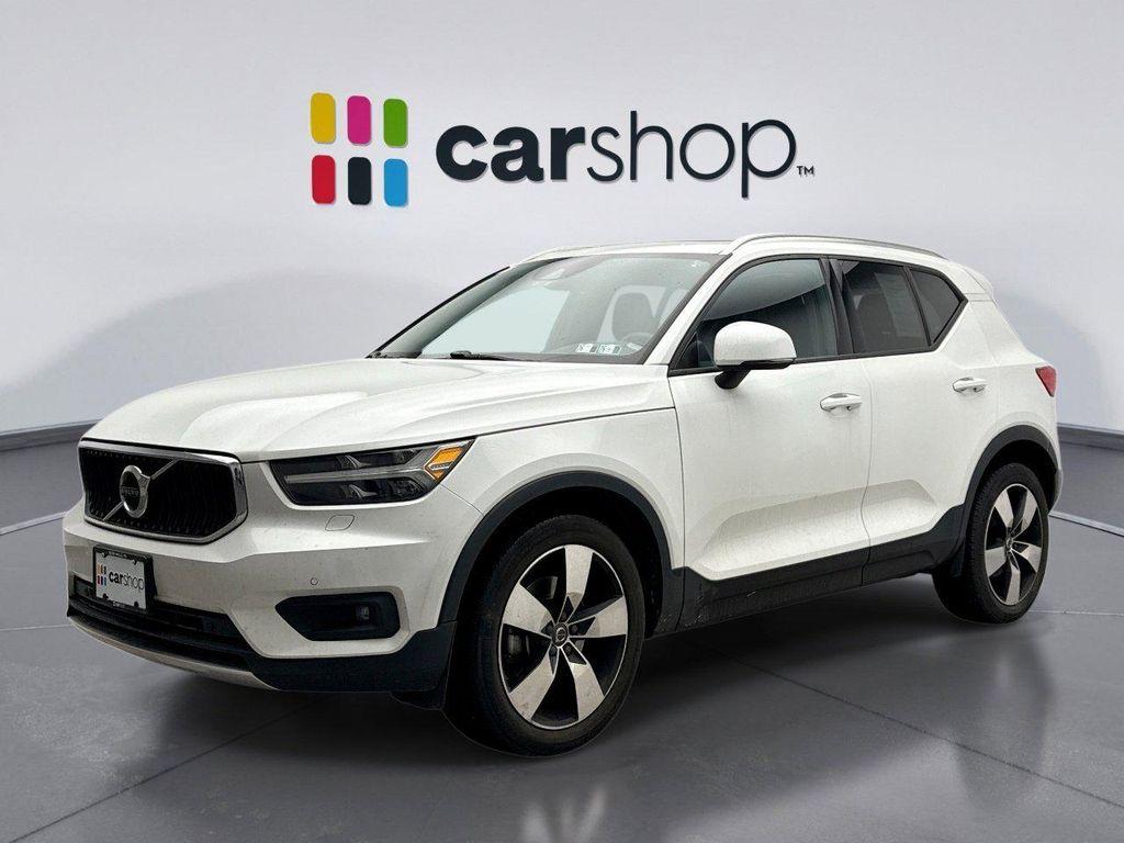 used 2022 Volvo XC40 car, priced at $19,949