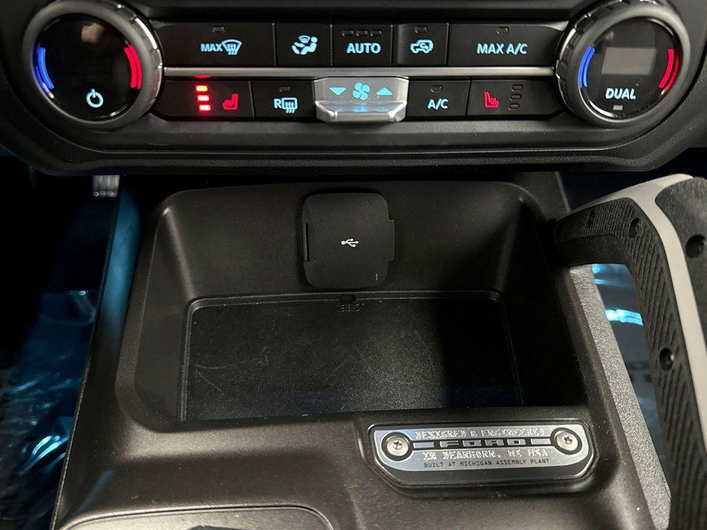 used 2023 Ford Bronco car, priced at $35,996