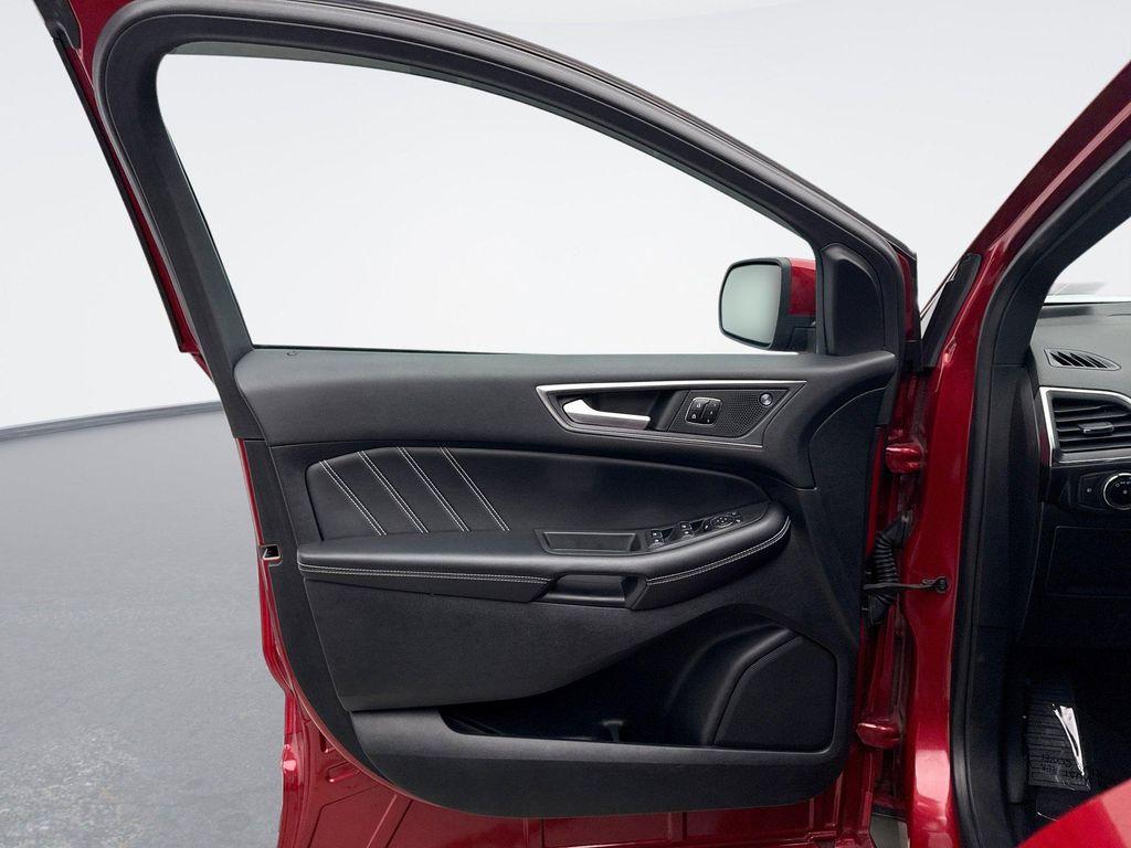 used 2023 Ford Edge car, priced at $33,599