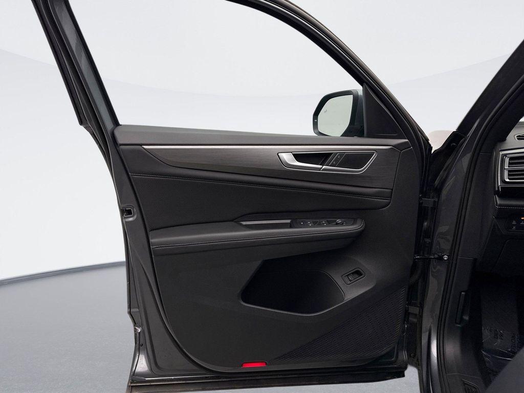 used 2024 Volkswagen Atlas Cross Sport car, priced at $29,299