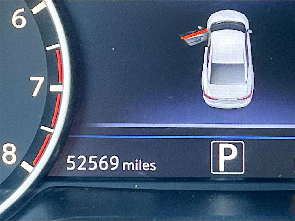 used 2022 Nissan Maxima car, priced at $21,400