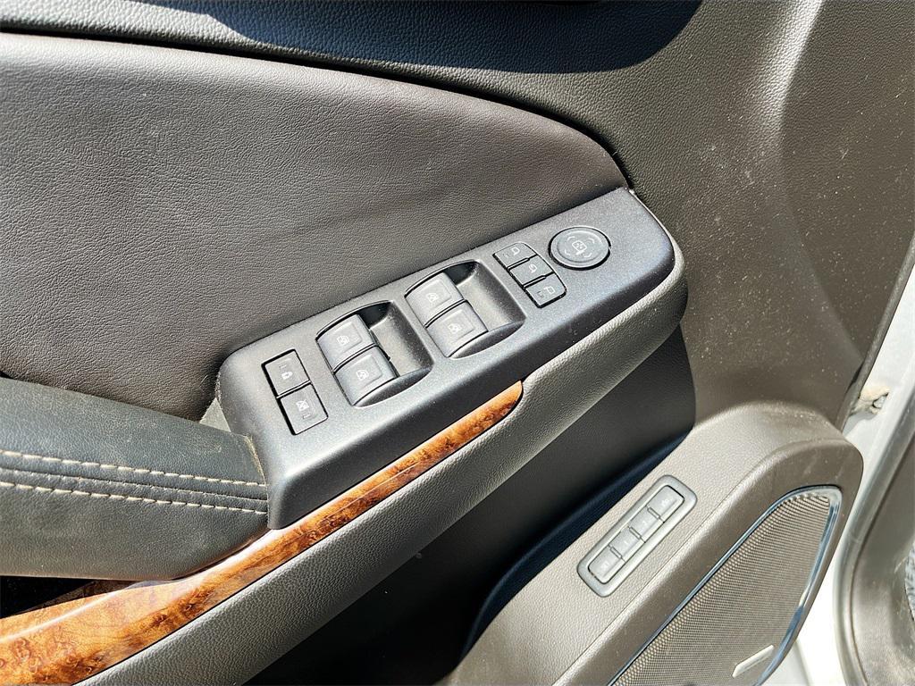 used 2019 Chevrolet Tahoe car, priced at $33,200