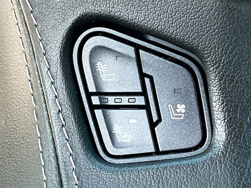 used 2019 Chevrolet Tahoe car, priced at $33,200