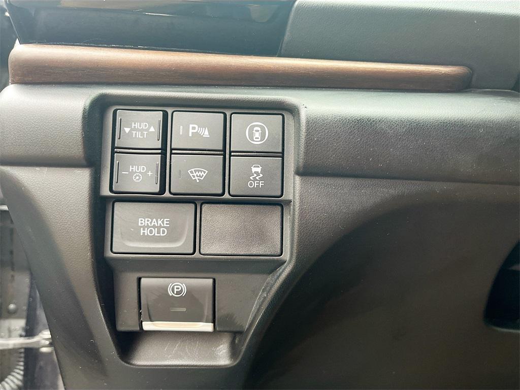 used 2024 Acura RDX car, priced at $36,600