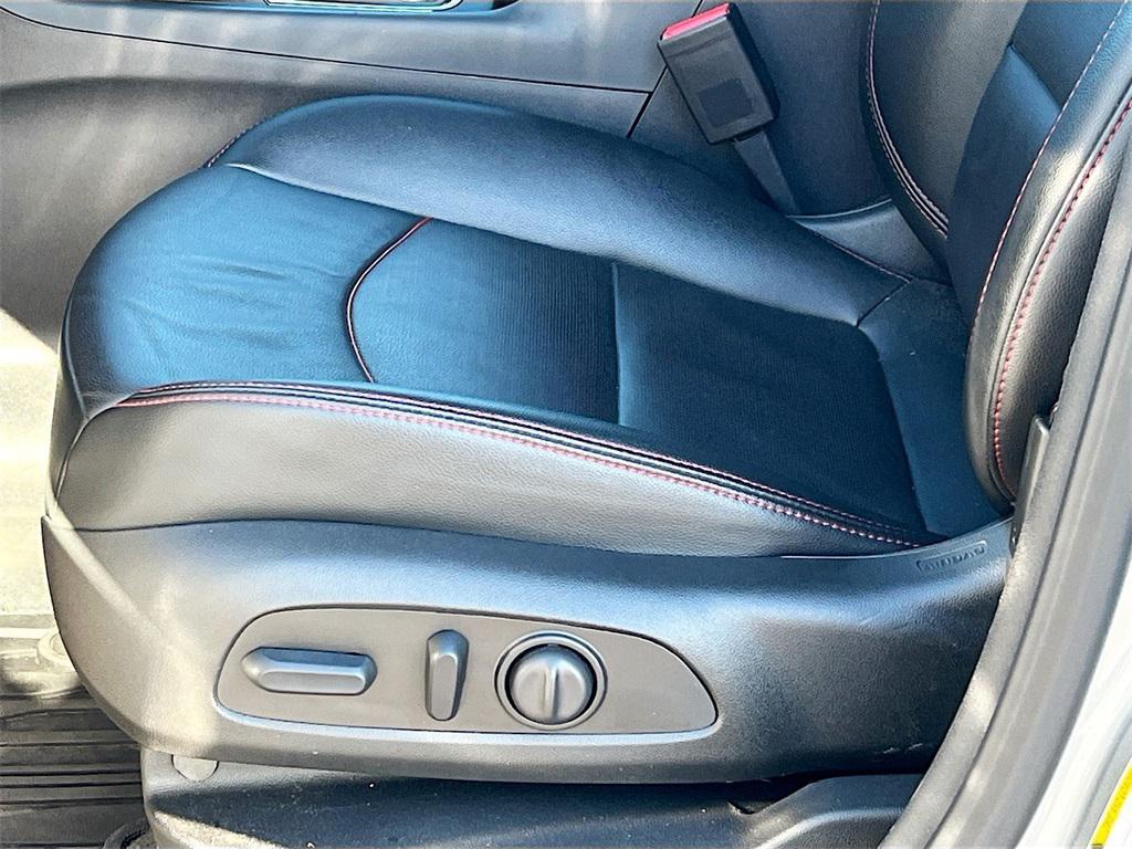 used 2024 Chevrolet Equinox car, priced at $23,300