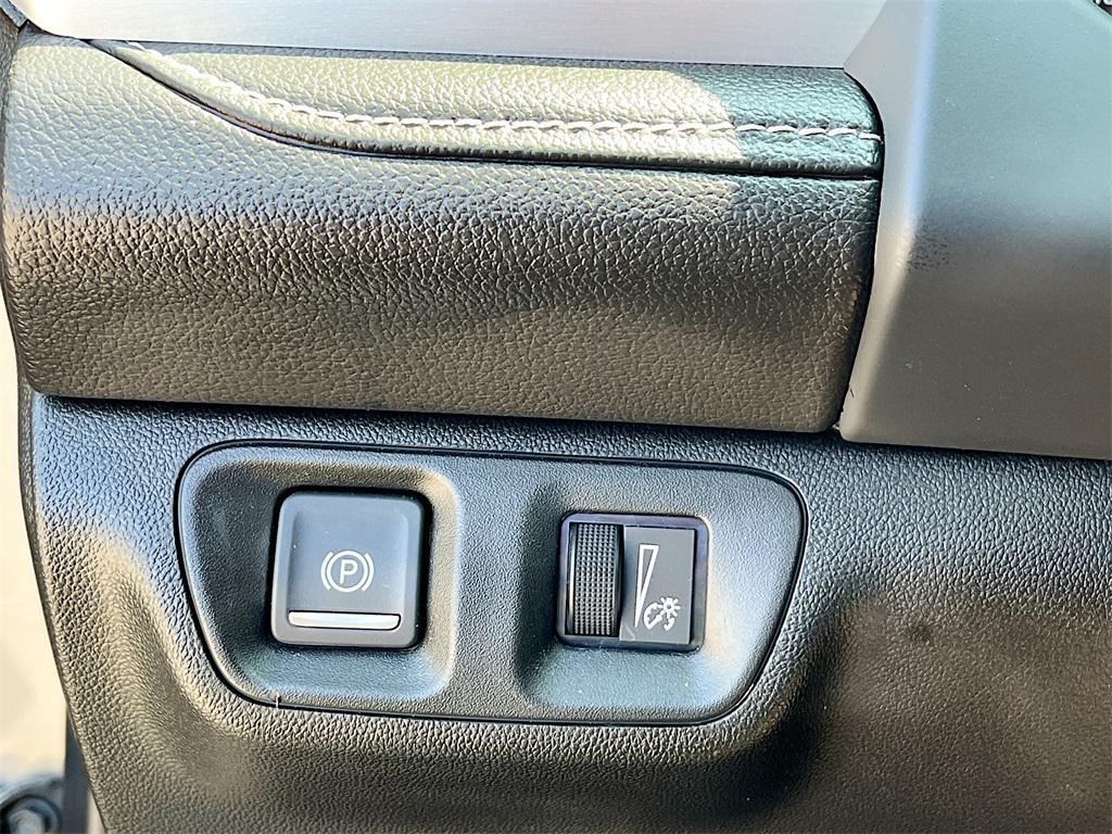 used 2022 GMC Acadia car, priced at $24,400