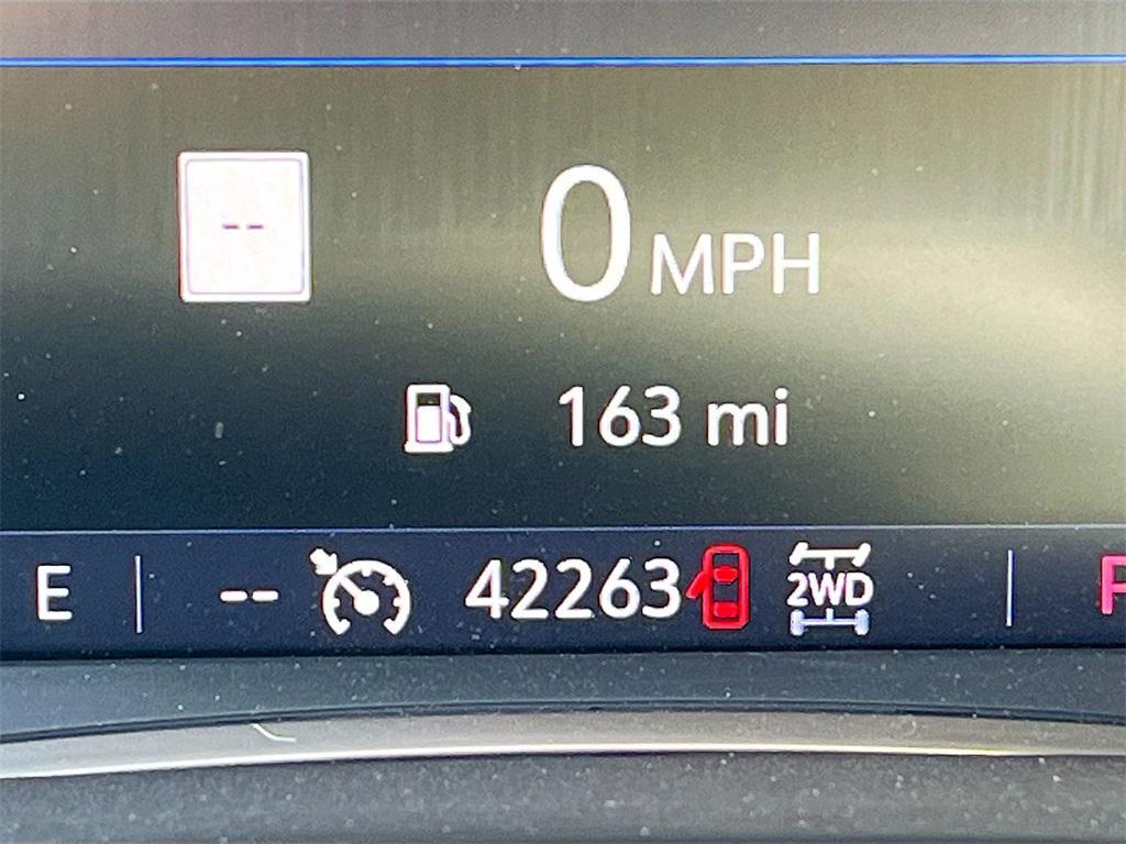 used 2022 GMC Acadia car, priced at $24,400