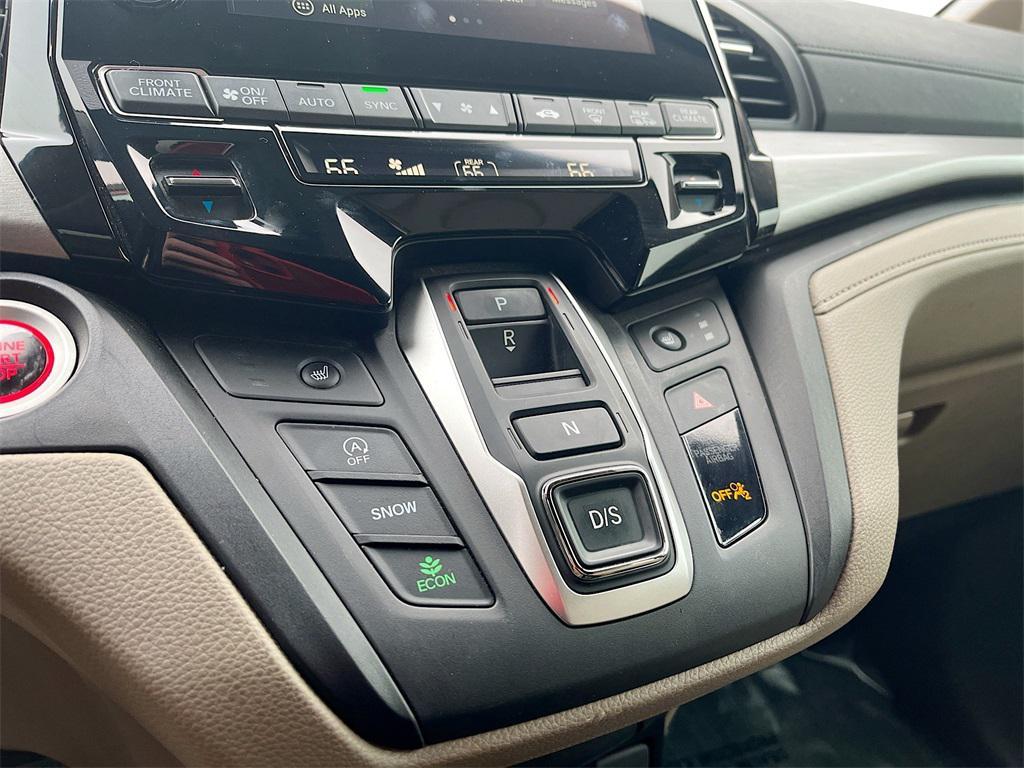 used 2024 Honda Odyssey car, priced at $30,600