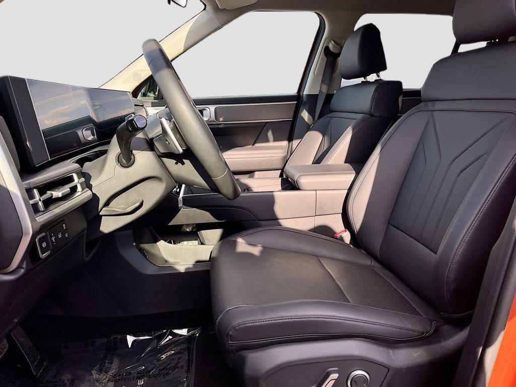 used 2025 Hyundai Santa Fe car, priced at $30,300