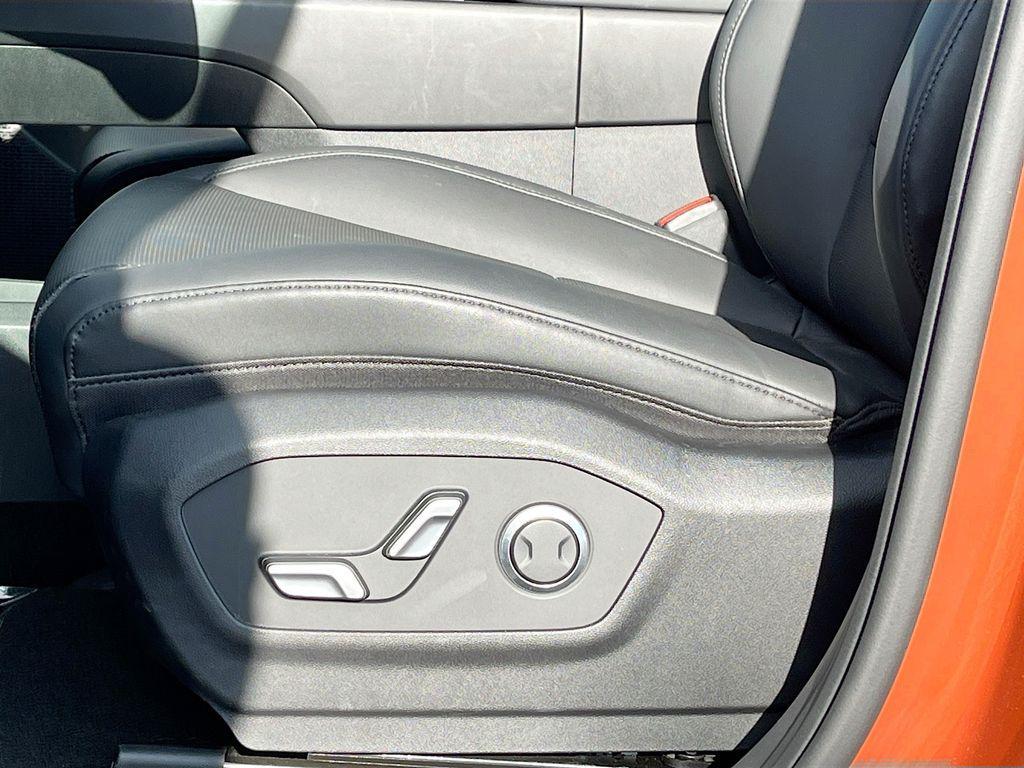 used 2025 Hyundai Santa Fe car, priced at $30,300