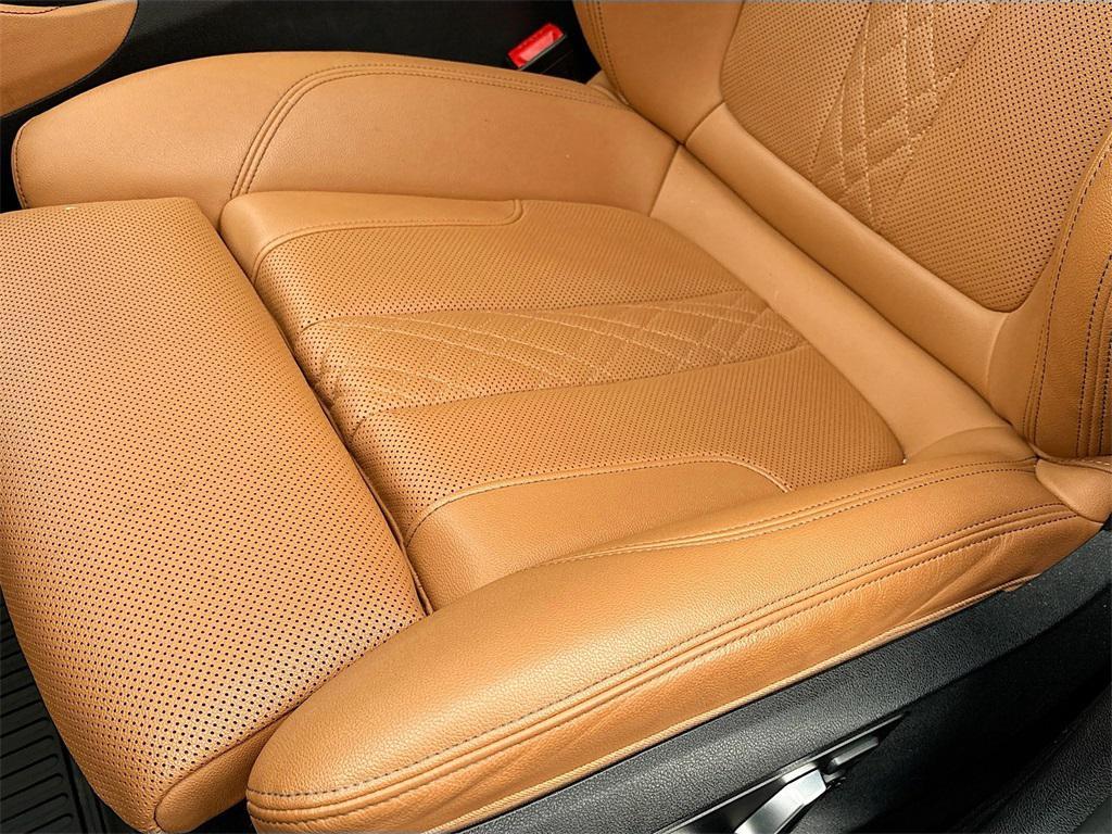 used 2021 BMW 540 car, priced at $30,000