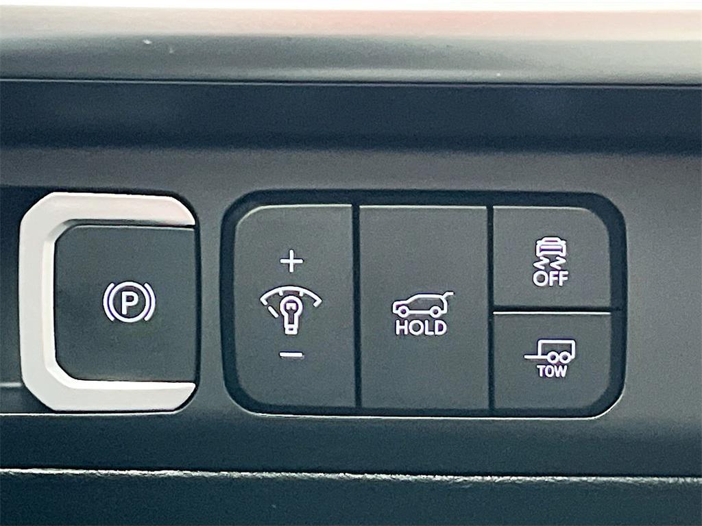 used 2025 Hyundai Santa Fe car, priced at $29,600