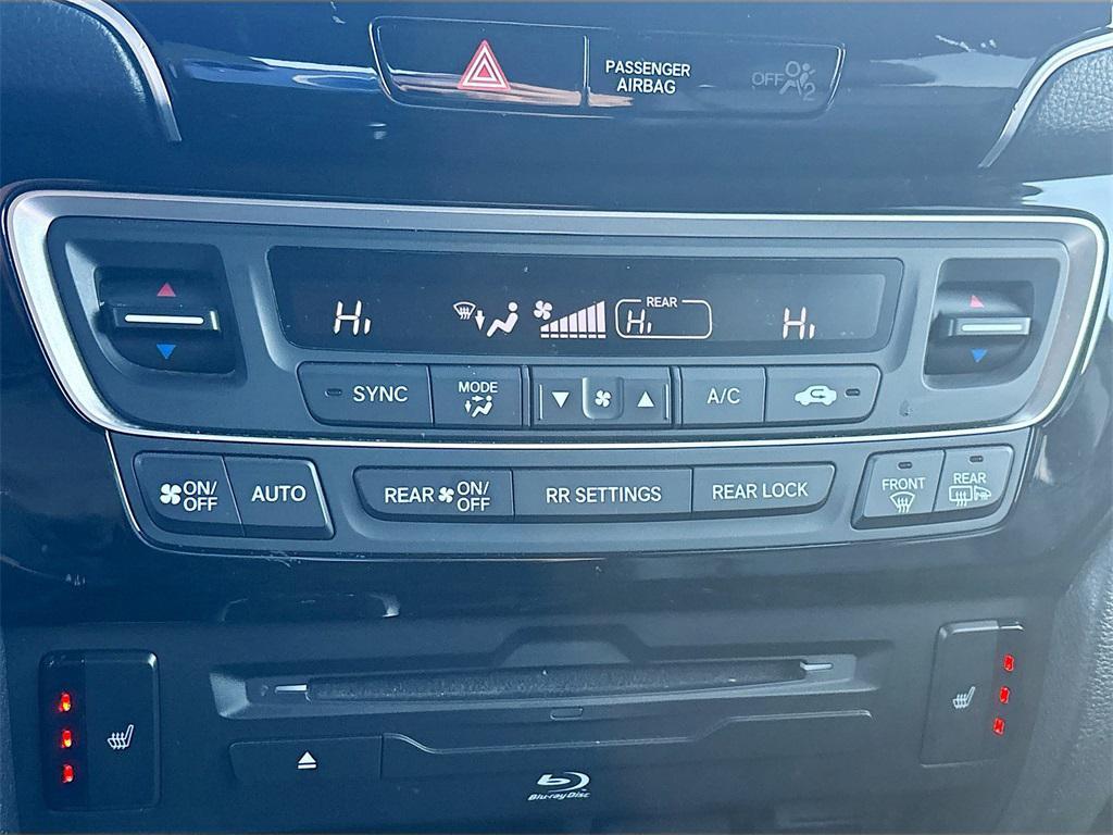 used 2020 Honda Pilot car, priced at $26,400