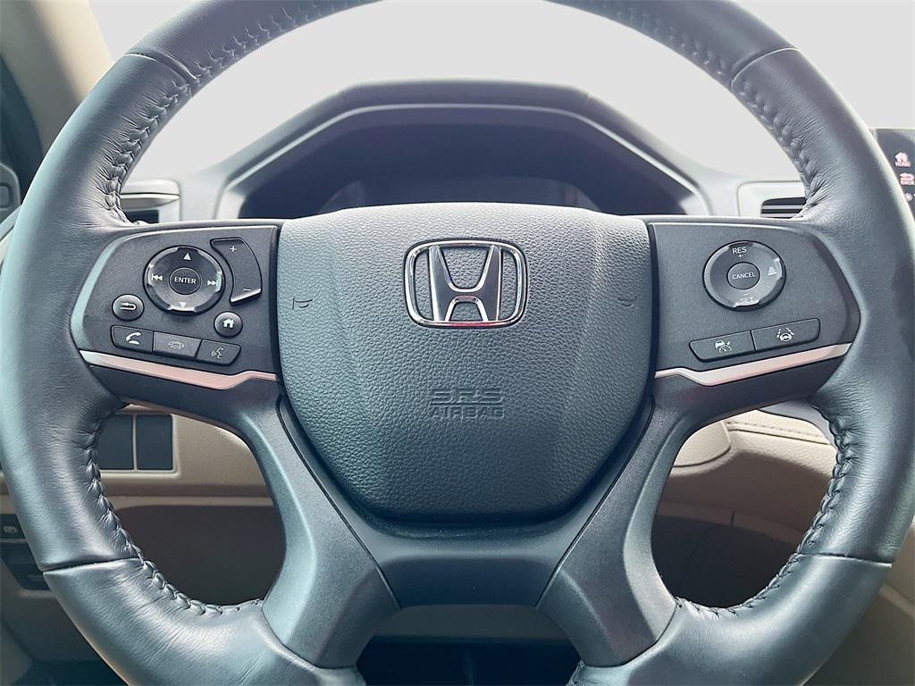 used 2024 Honda Odyssey car, priced at $30,600