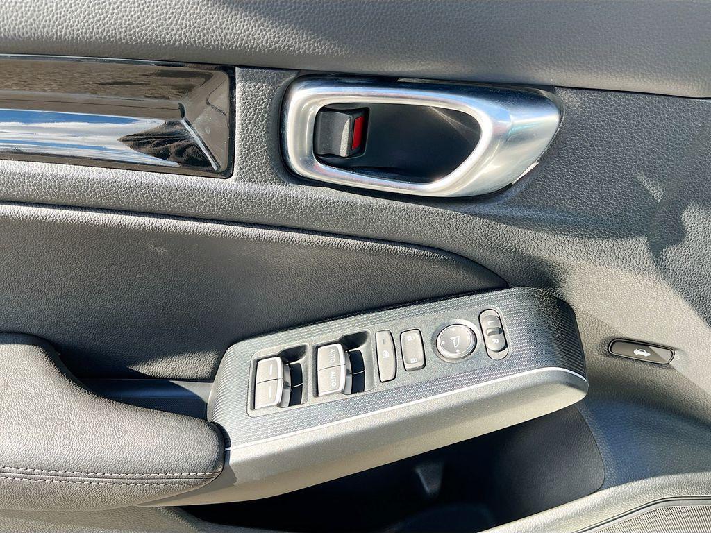 used 2025 Honda Civic Hybrid car, priced at $26,000