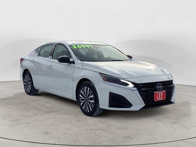 used 2024 Nissan Altima car, priced at $25,492