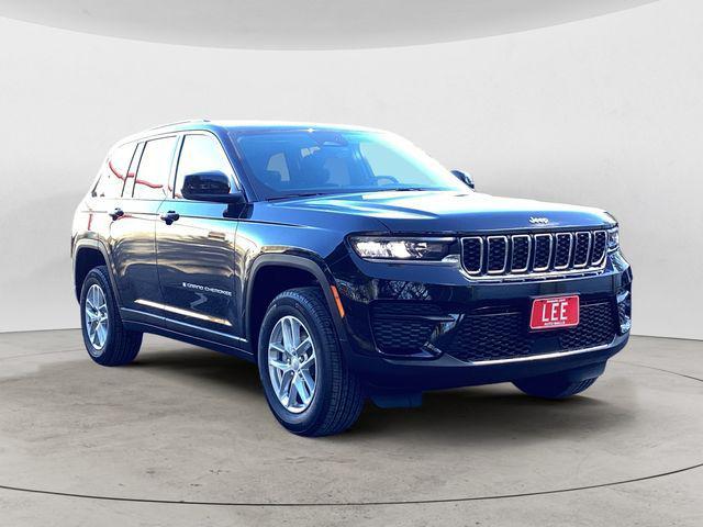new 2025 Jeep Grand Cherokee car, priced at $40,951