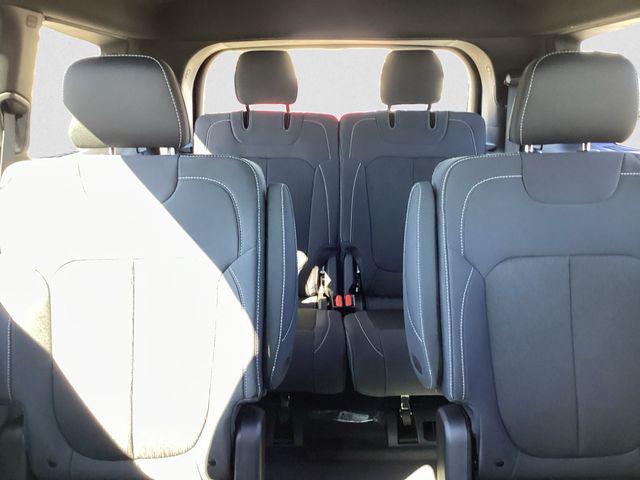 new 2026 Jeep Grand Cherokee L car, priced at $45,782