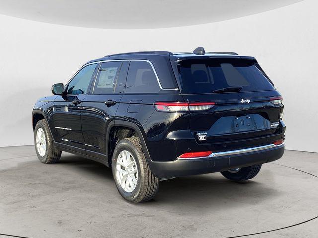 new 2025 Jeep Grand Cherokee car, priced at $40,908