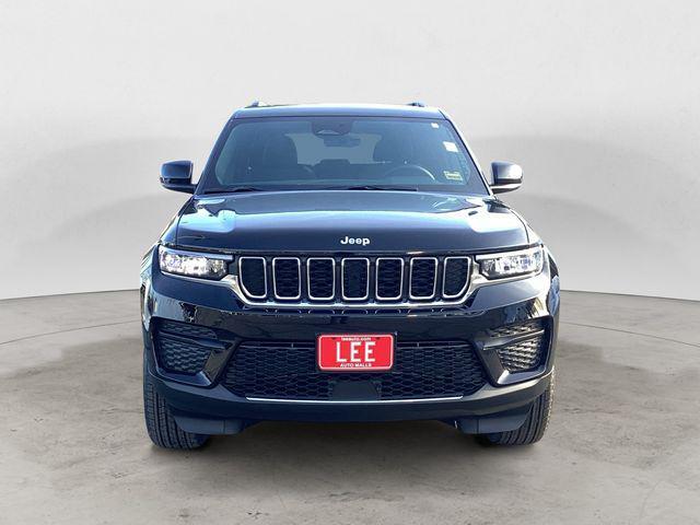 new 2025 Jeep Grand Cherokee car, priced at $40,908