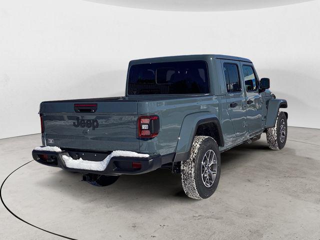 new 2026 Jeep Gladiator car, priced at $52,082