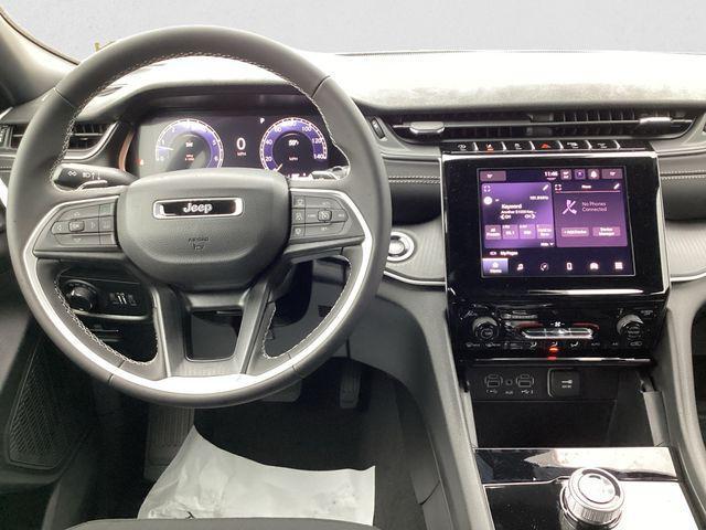 new 2025 Jeep Grand Cherokee car, priced at $38,322