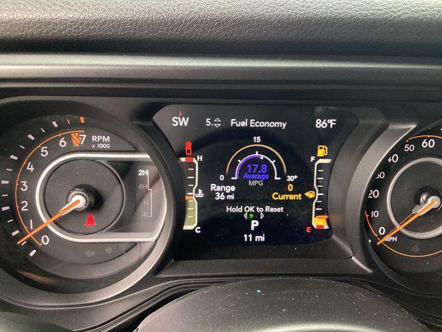 new 2025 Jeep Gladiator car, priced at $43,590