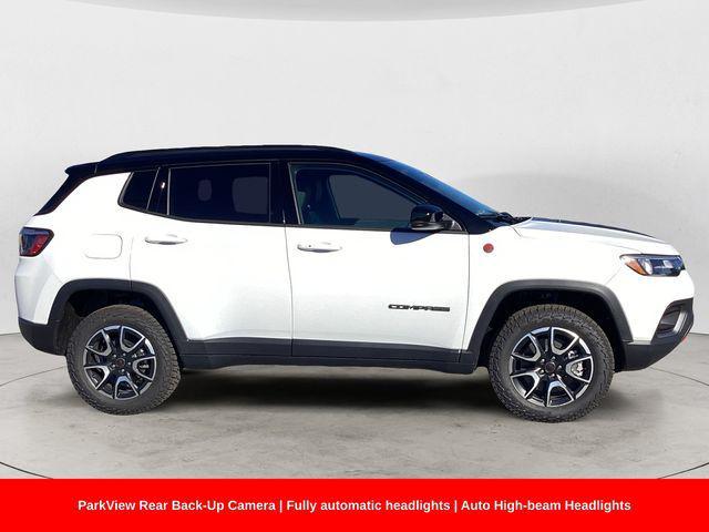 new 2026 Jeep Compass car, priced at $34,014