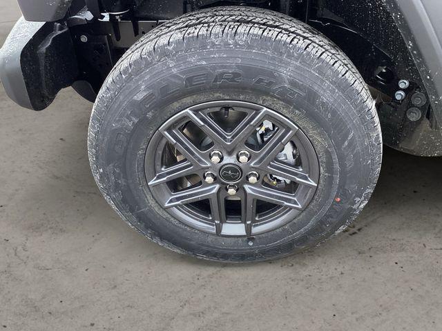 new 2026 Jeep Gladiator car, priced at $41,164