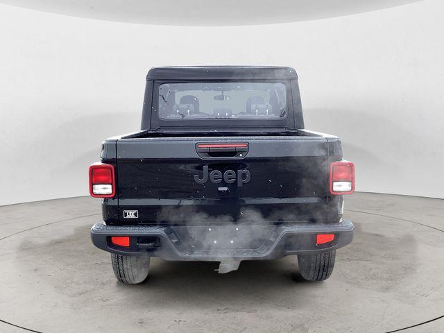 new 2026 Jeep Gladiator car, priced at $41,164
