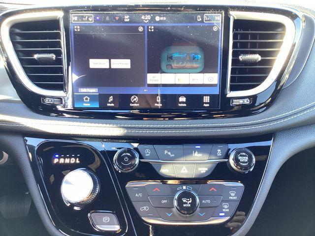 new 2026 Chrysler Pacifica car, priced at $41,170