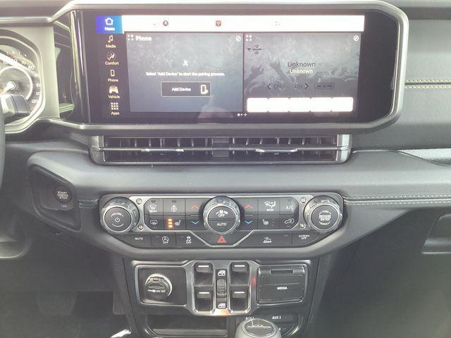 new 2026 Jeep Gladiator car, priced at $49,699