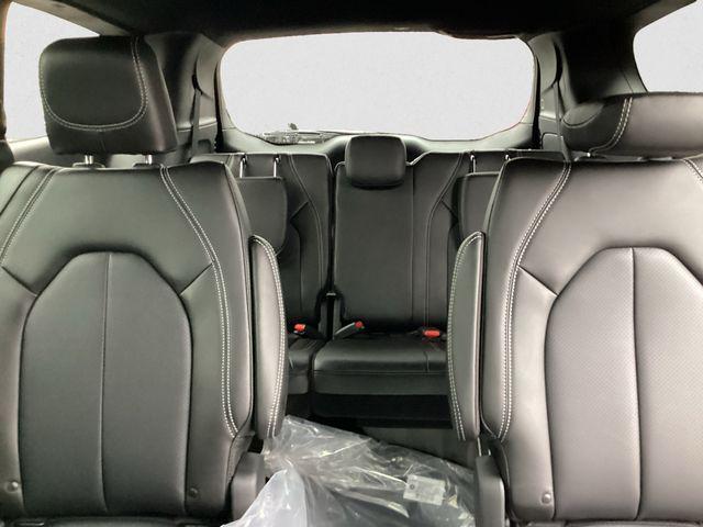 new 2026 Chrysler Pacifica car, priced at $44,285