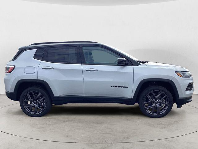 new 2026 Jeep Compass car, priced at $33,975