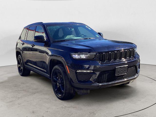 used 2024 Jeep Grand Cherokee car, priced at $35,491