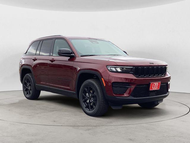 new 2025 Jeep Grand Cherokee car, priced at $40,134