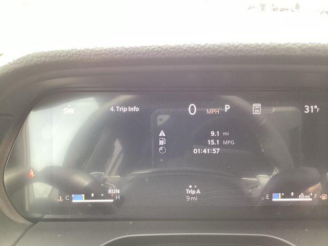 new 2026 Jeep Grand Cherokee car, priced at $44,989