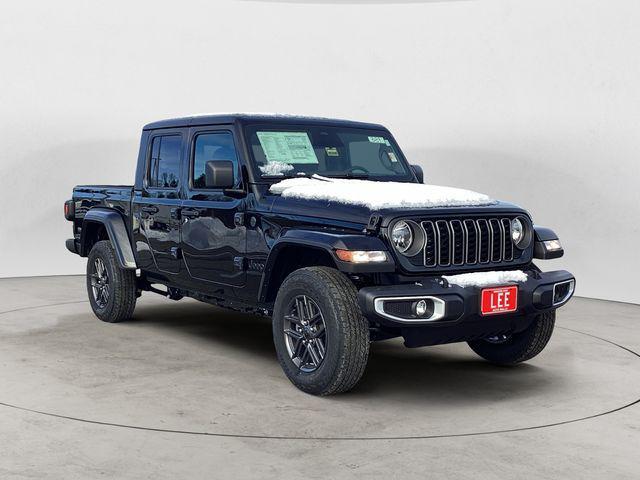new 2026 Jeep Gladiator car, priced at $48,892