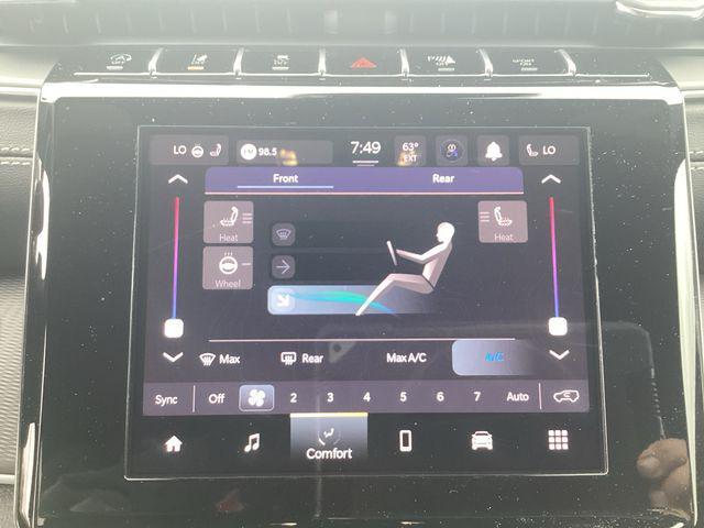 new 2025 Jeep Grand Cherokee L car, priced at $38,920