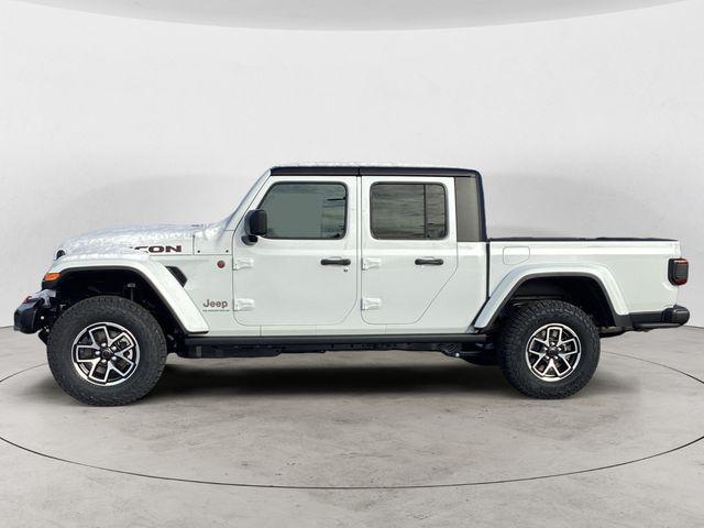 new 2026 Jeep Gladiator car, priced at $55,206