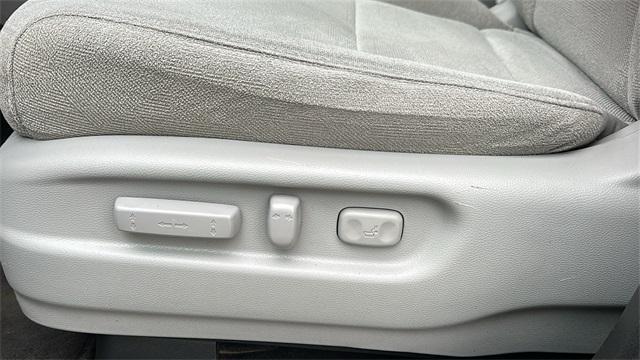 used 2021 Honda Pilot car, priced at $17,980