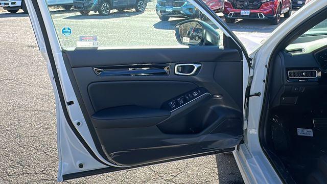 new 2026 Honda Civic Hybrid car, priced at $33,945