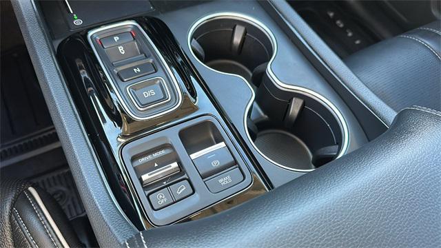 used 2025 Honda Pilot car, priced at $47,980