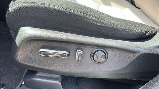 used 2023 Honda CR-V car, priced at $28,998