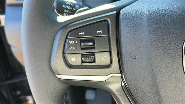 used 2025 Honda Ridgeline car, priced at $38,298